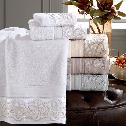 Toalha de Banho Gigante 81cm x 1,50m Algodão Egípcio Cristal Renda Fiori Buettner