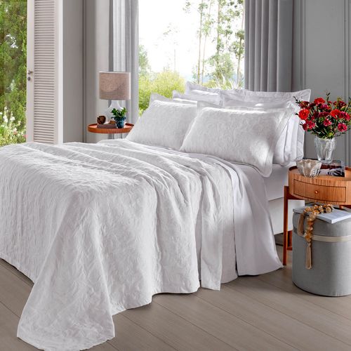 Colcha com Porta Travesseiro Jacquard Cenário Ravena Buettner