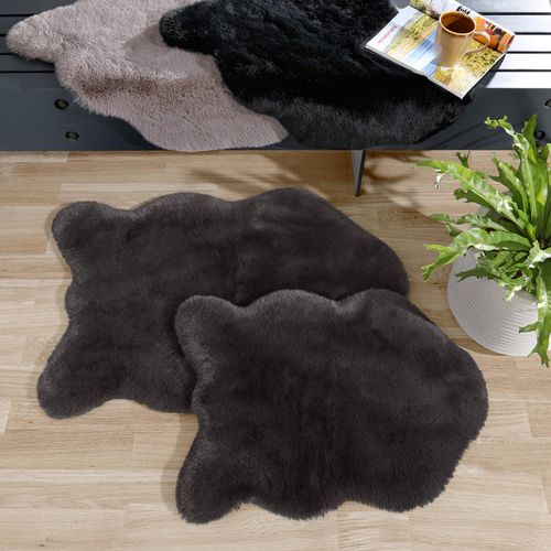 Tapete Antiderrapante Poliéster Pelo Sary Buettner