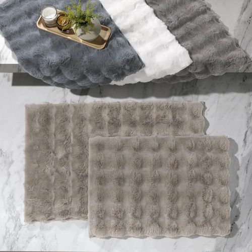 Tapete Antiderrapante Poliéster Skin Buettner